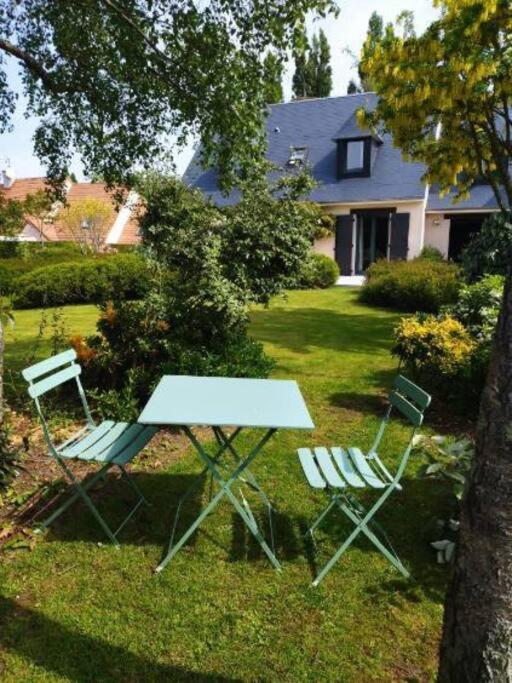 Agreable Studio A La Campagne Et Proche De La Mer Anctoville-Sur-Bosc Bagian luar foto